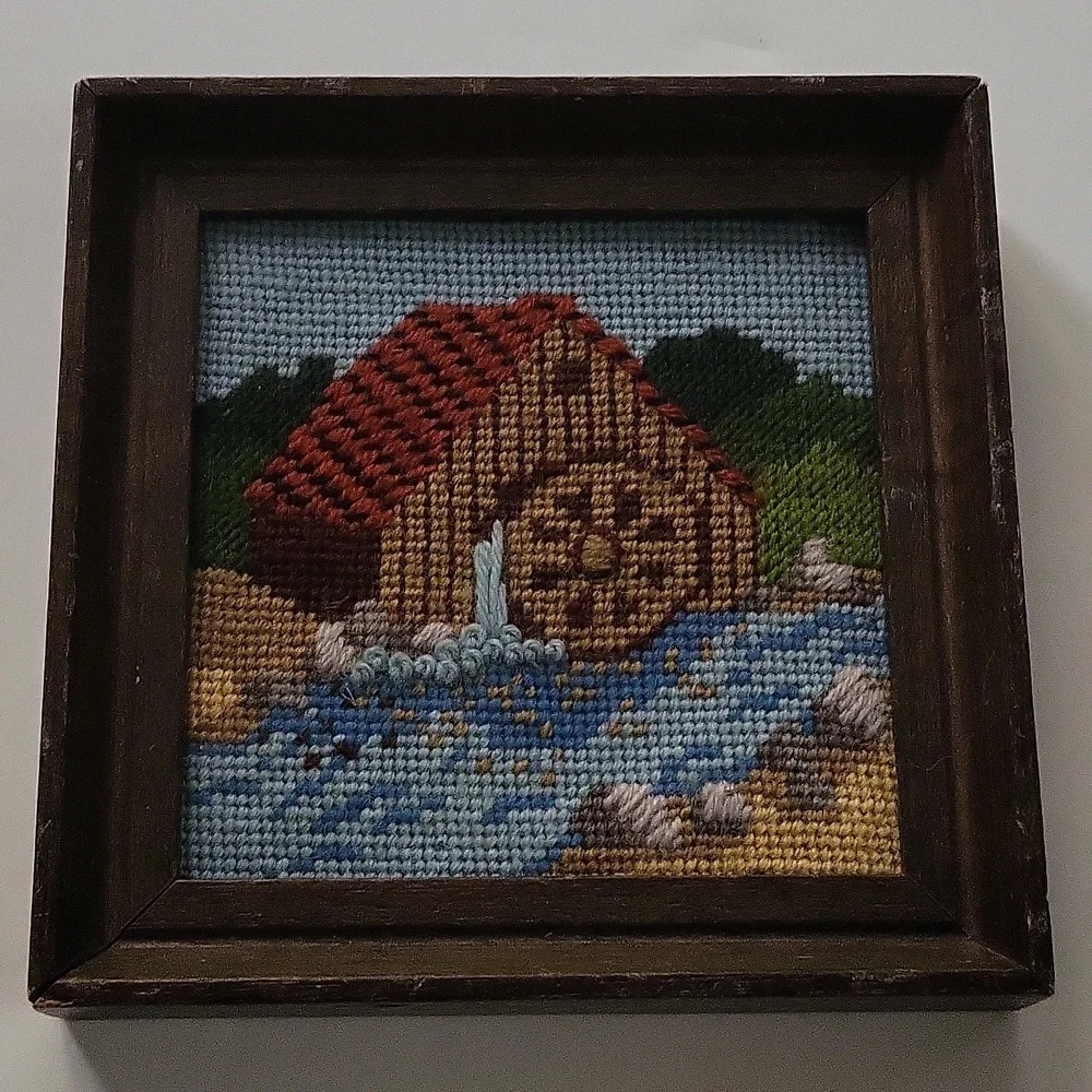 Farmhouse With A Mill Waterwheel In A River Vintage Framed Needlework - Picture 3 of 8